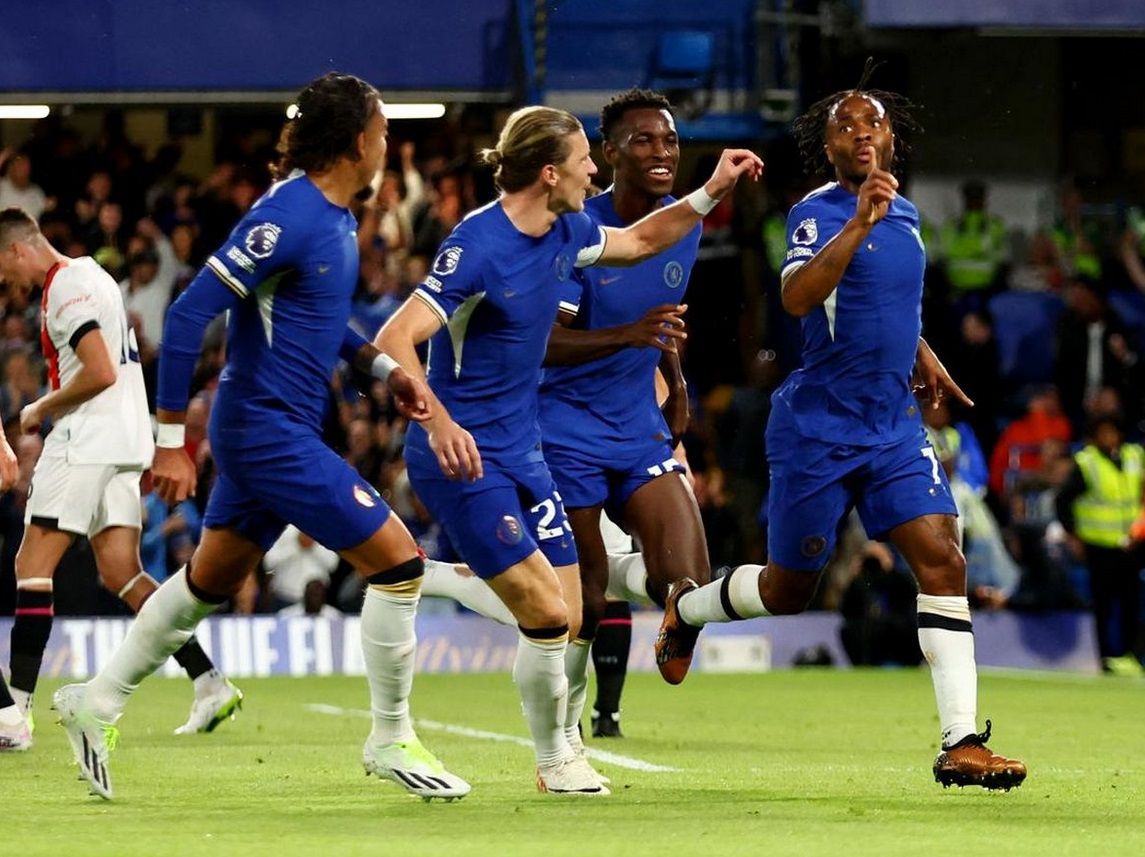 Hasil Liga Inggris Chelsea Petik Kemenangan Perdana Sterling Bersinar  Nicolas Jackson Cetak Gol Pertama