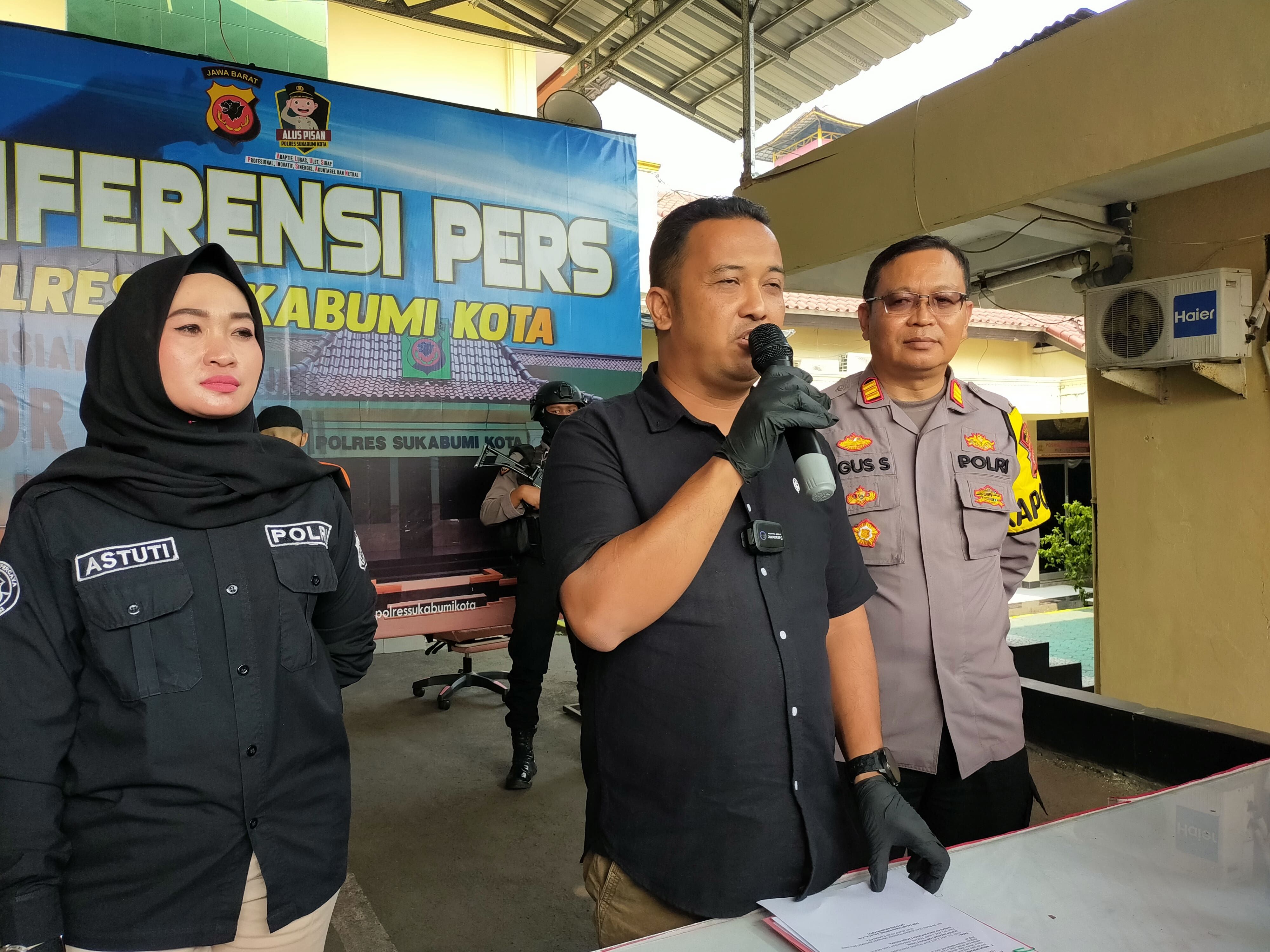 Lindas Pacarnya Pakai Sepeda Motor, Remaja Sukabumi dan Koleganya Diringkus  Polisi