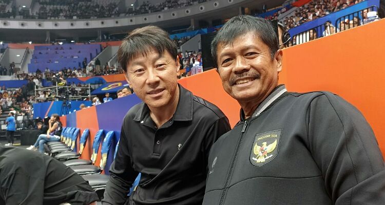 Dua pelatih Timnas Shin Tae Yong dan Indra Sjafri Antusias Saksikan FIBA World Cup 2023