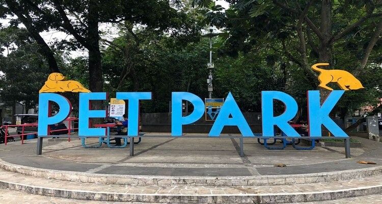 Pet Park Bandung menjadi salah satu lokasi favorit penggemar hewan berkumpul