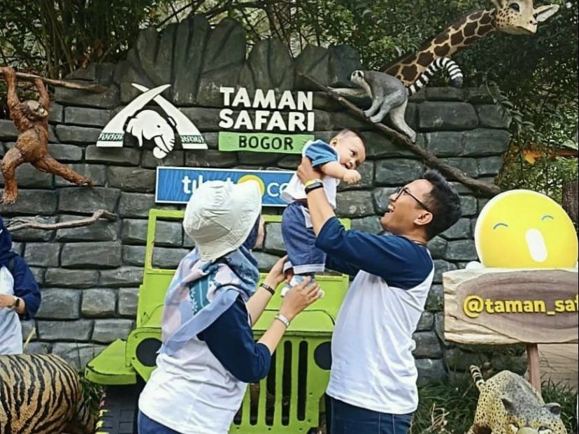 Taman Safari Bogor/ Instagram/ @linarosml
