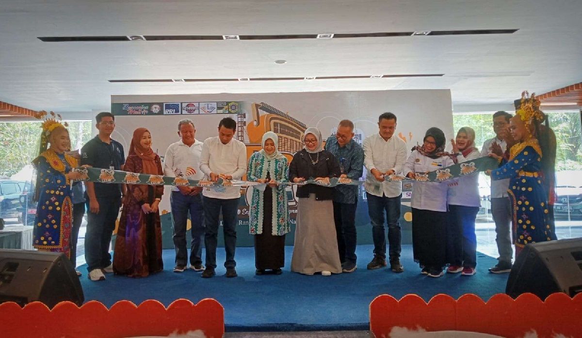 Pembukaan perayaan Hari Radio Nasional ke 78 tahun 2023 di Avenue Bencoolen Mall, Bengkulu, Jumat (8/9/2023)/RRI/