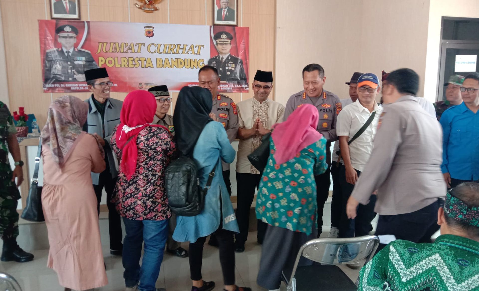 Jumat Curhat Polresta Bandung di Kecamatan Dayeuhkolot, Kabupaten Bandung, Jumat 8 September 2023