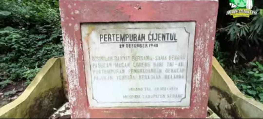 Isi tulisan Tugu Cijentul di di Desa Cilowong, Taktakan Kota Serang Banten/tangkapan layar youtube/channel AYOK3BANTEN
