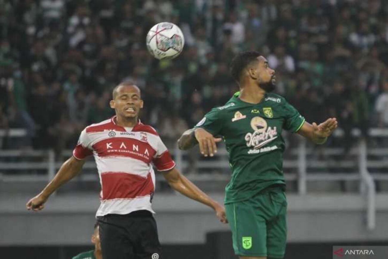 SCORE 808 Live Streaming Madura United vs Persebaya Surabaya Gratis, Ini 2 Link Nonton Liga 1, Cek Prediksinya