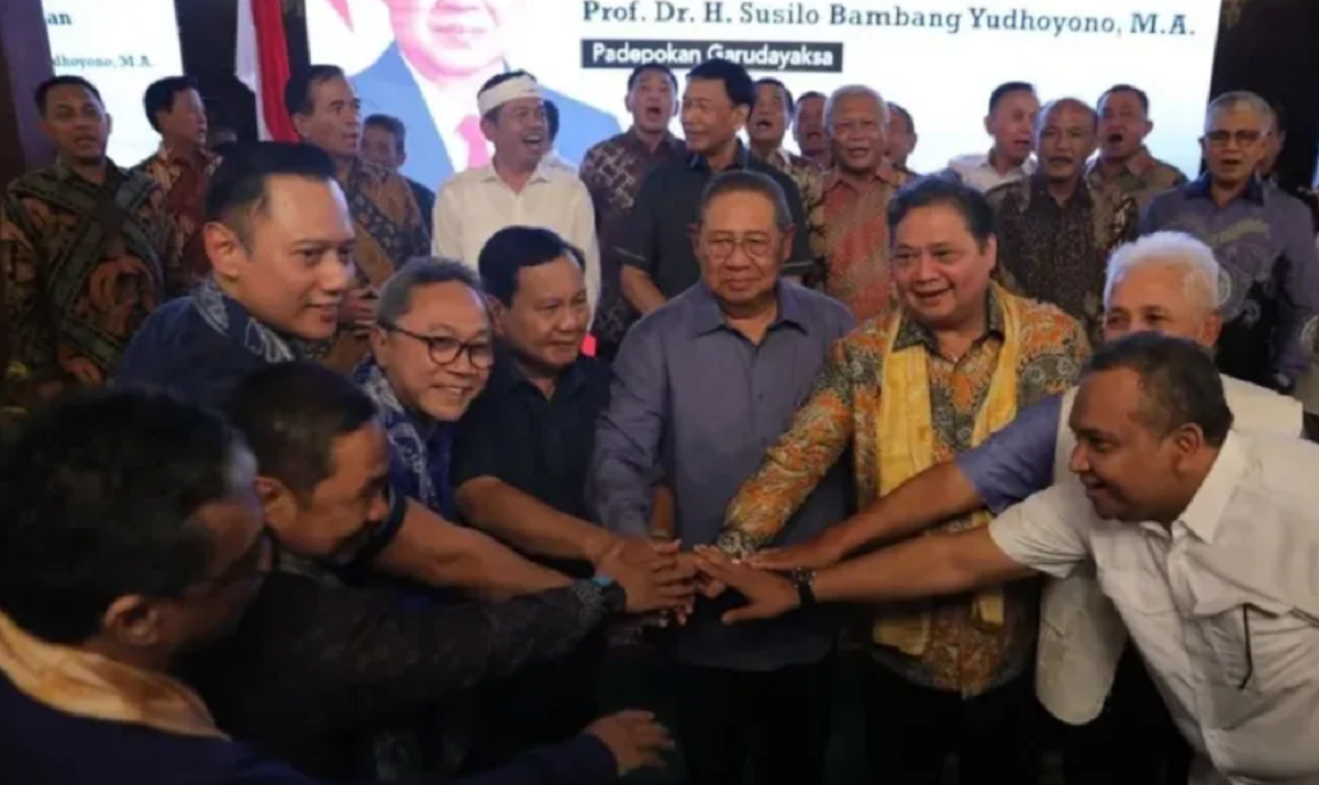 Pertemuan SBY, AHY, Prabowo dan para pemimpin partai dari Koalisi Indonesia Maju di Hambalang, Bogor pada Minggu, 17 September 2023. /