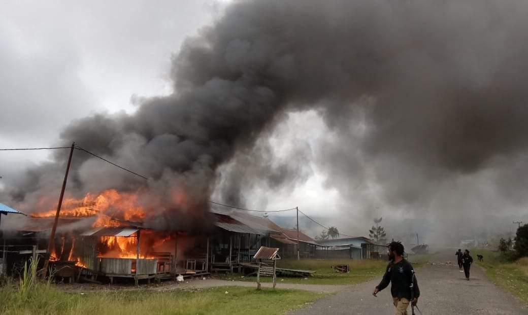 Salah satu pasar di Provinsi Papua Pegunungan dibakar KKB pada Senin, 18 September 2023