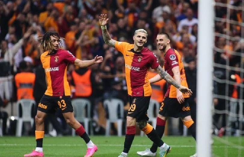 Para pemain Galatasaray siap menghadapi Manchester United pada matchday 2 Grup A Liga Champions Eropa musim 2023/2024.