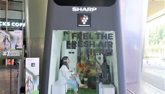 Sharp Kampanye #1langkahSehatkanUdara dengan membandingkan kualitas udara saat masyarakat mengunjungi Sharp Plasma Experience. 