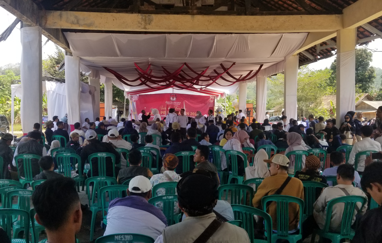 Serah Terima Kirab Pemilu 2024 di Kabupaten Sukabumi.