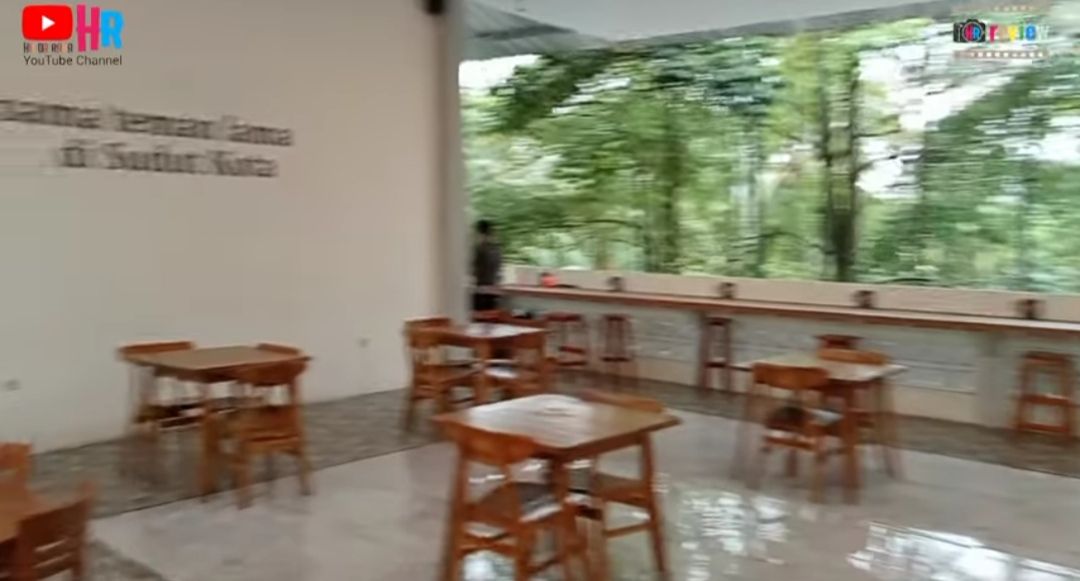 Sudut Kota Coffee and Space, tempat wisata kuliner terpopuler di Kabupaten Lebak Banten/tangkapan layar YouTube/channel Hilda Rara
