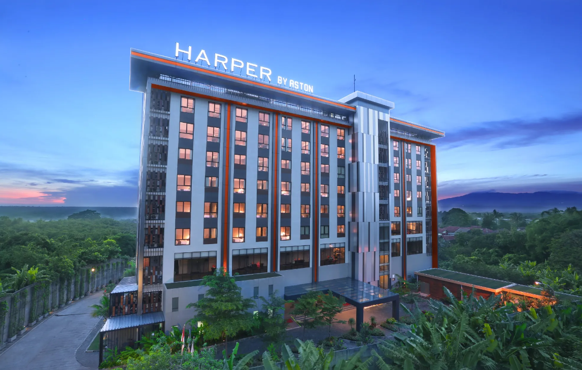 Hotel Harper Purwakarta, salah satu hotel di Purwakarta yang cocok saat malam tahun baru 2023.