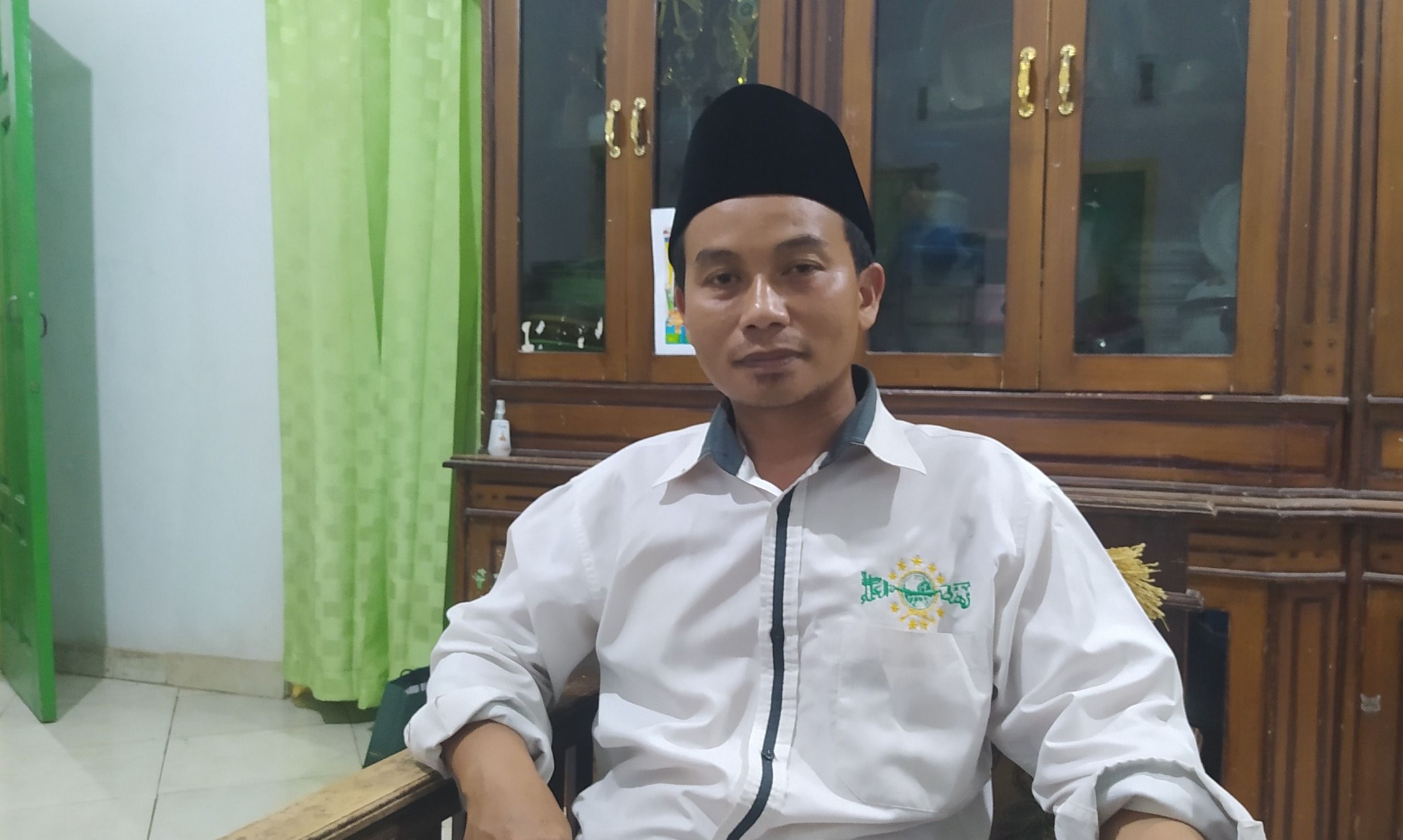 Ajengan Heri Subhan, Tokoh Agama Kp. Ciatal Kecamatan Tamansari Kota Tasikmalaya.*/kabar-priangan.com/Andi Supriyandi