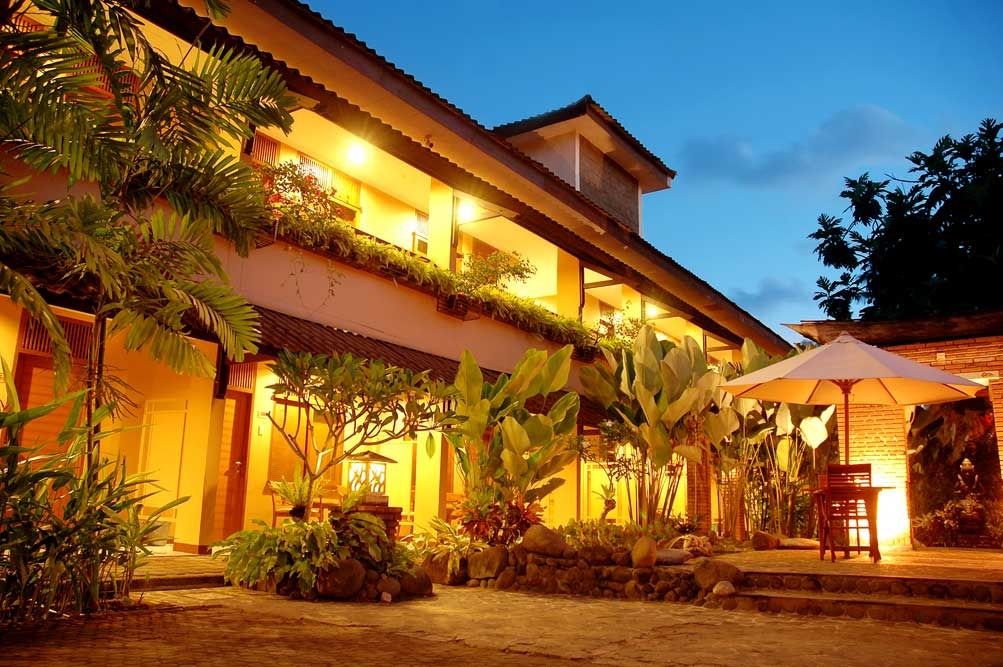 Ilustrasi Nyiur Resort Hotel Pangandaran, salah satu hotel di Pangandaran yang cocok untuk liburan