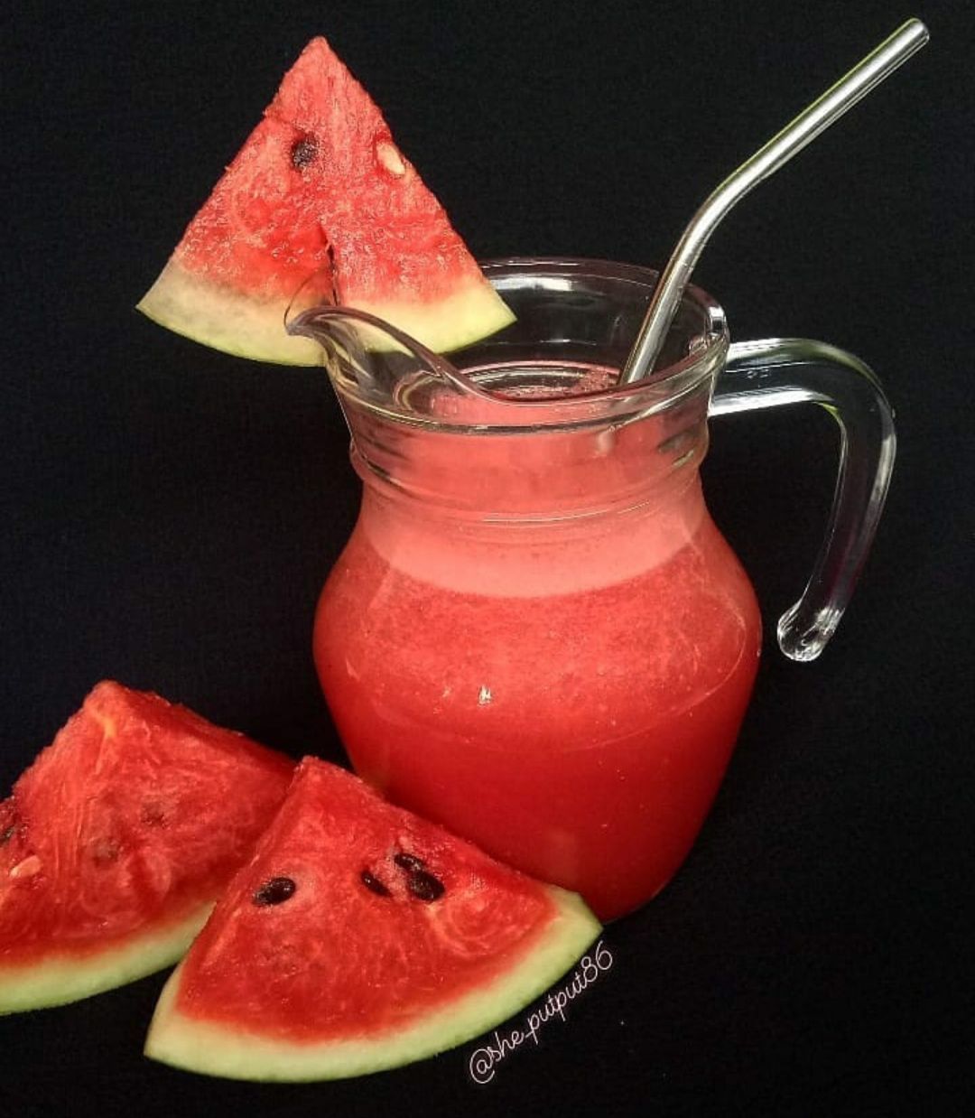 Illustrasi terkait manfaat buah semangka untuk kesehatan tubuh/Instagram/resep.jsr
