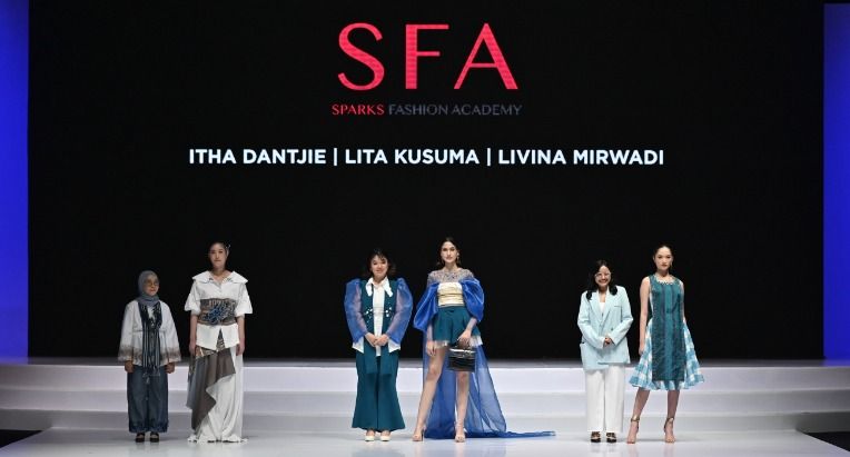 Satu Dekade Berkarir,  Sparks Fashion Academy Luncurkan Website Pendidikan Modeling