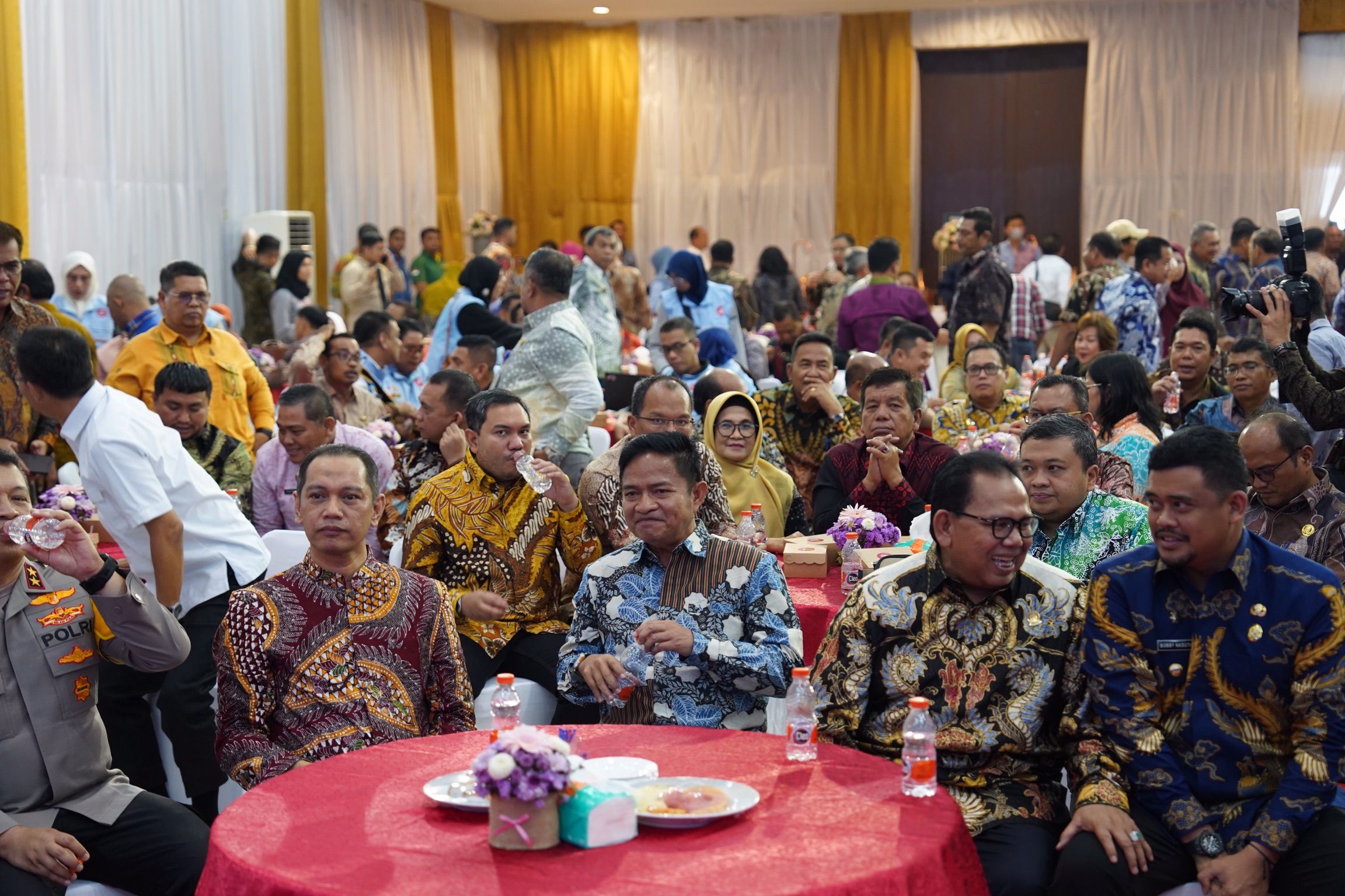 Wali kota Pematang Siantar dr Susanti Hadiri Kegiatan Roadshow Bus KPK 2023 Provinsi Sumatera Utara                          