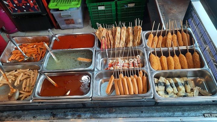 Spicywon Korean Street Food Halal di Bandung. 