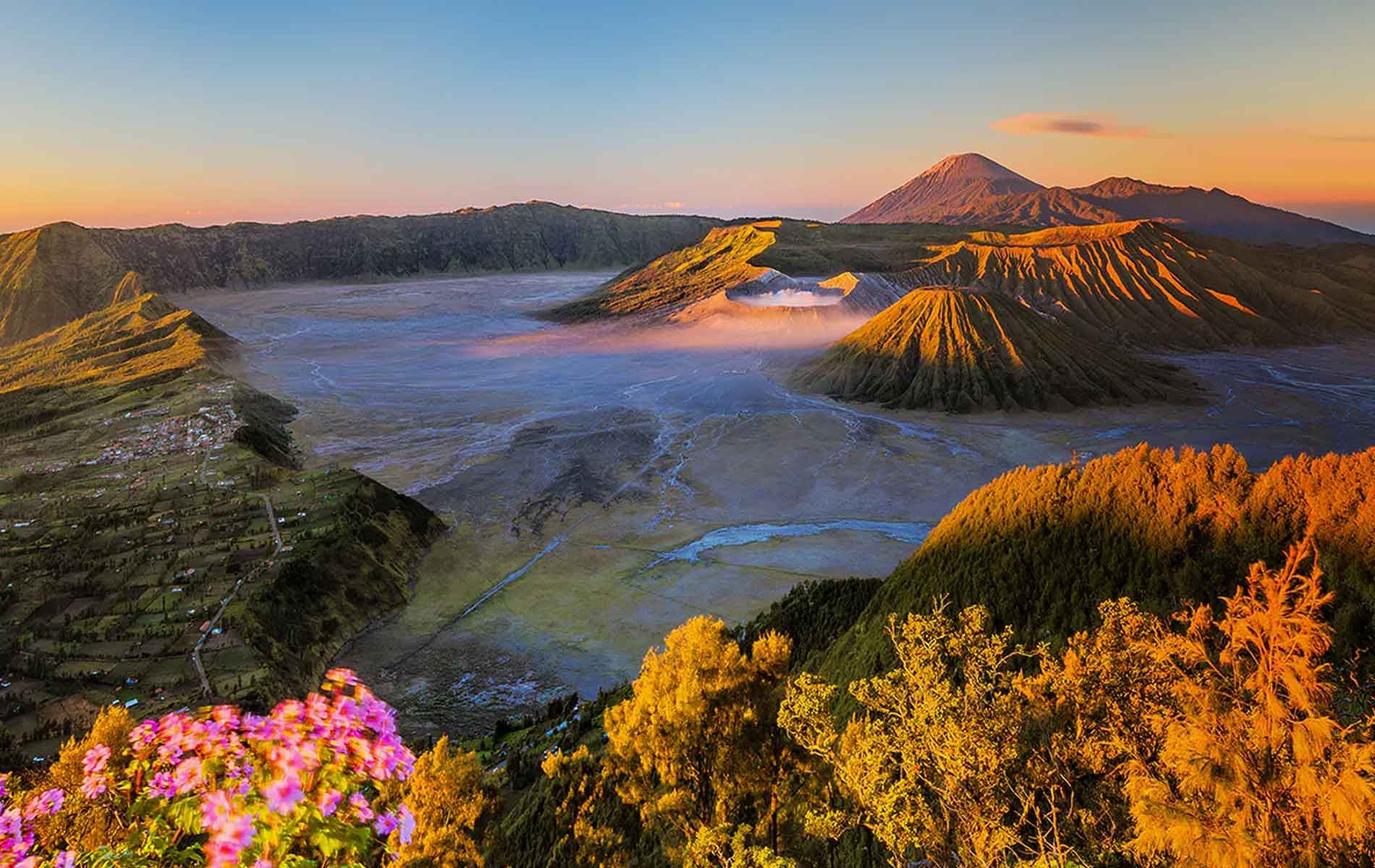 Destinasi Liburan Favorit Traveler Indonesia Alam Yang Selalu