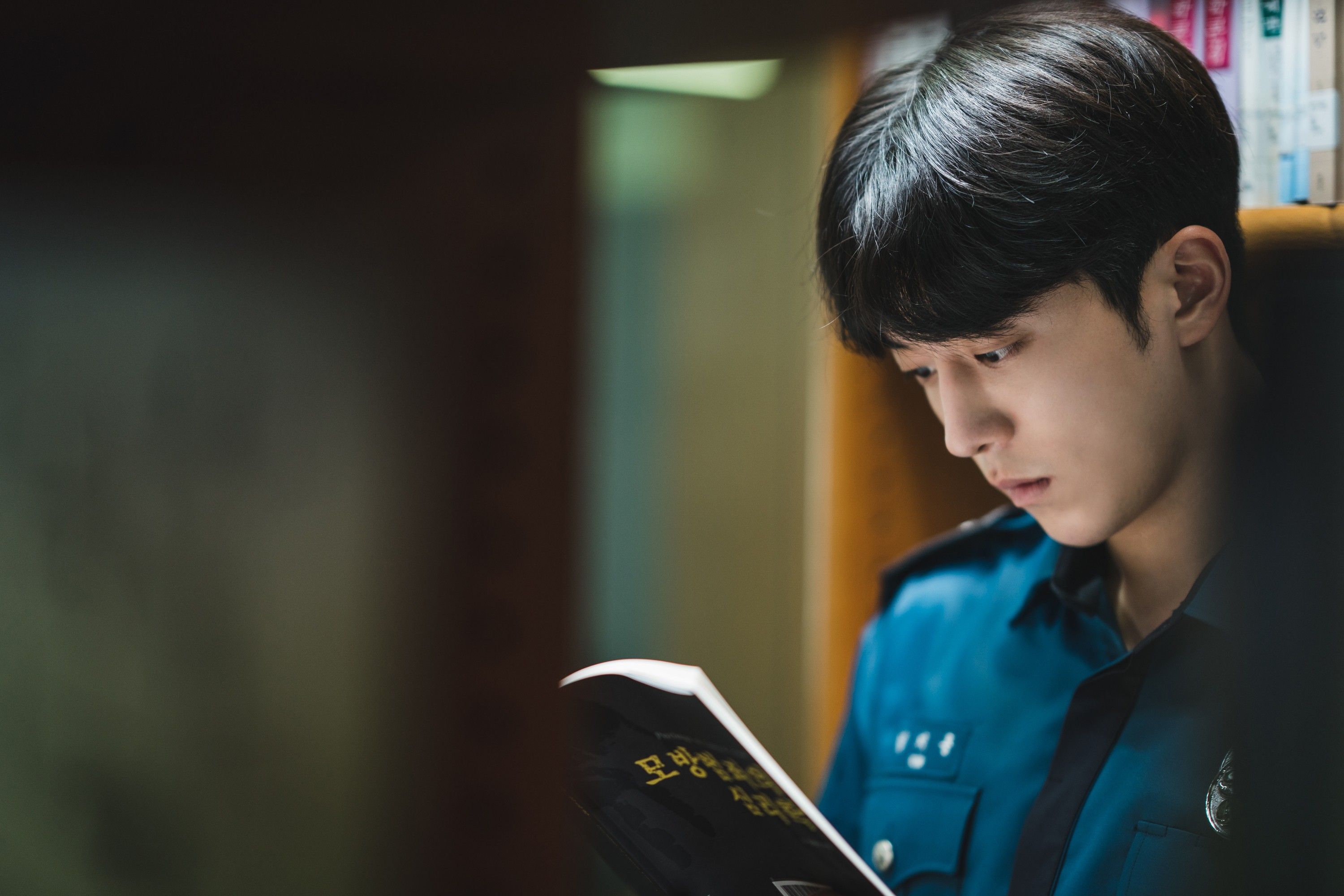Nam Joo Hyuk Jadi Mahasiswa Universitas Kepolisian yang Rajin dan Menjunjung Keadilan dalam Drama Vigilante