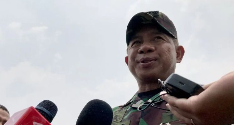 KSAD Jenderal TNI Agus Subiyanto disahkan menjadi Panglima TNI.