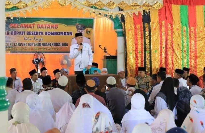 Plt Bupati Pasaman Sabar AS saat memberikan kata sambutannya di Kampung Quran Muaro Sungai Lolo