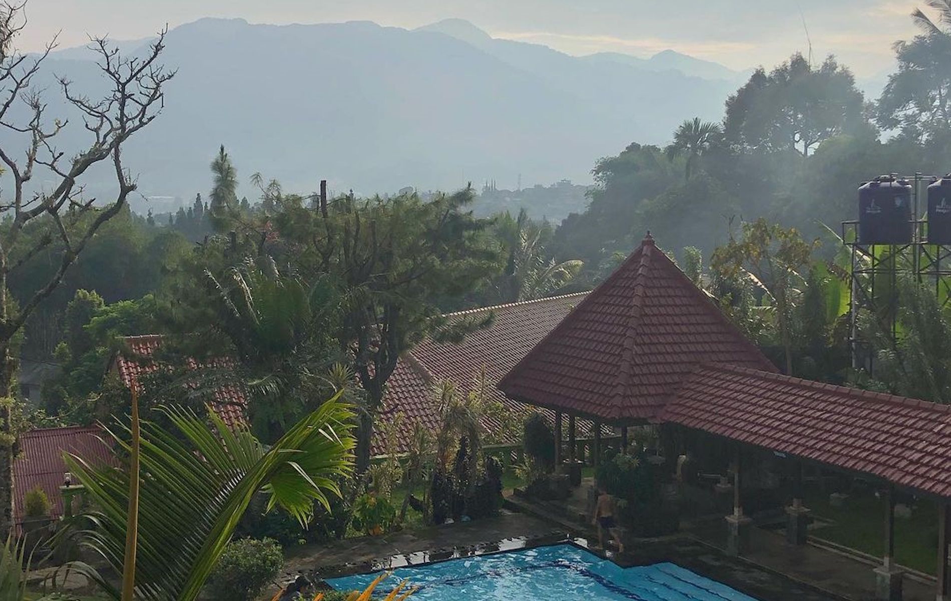 Rekomendasi villa murah di Puncak Bogor di bawah harga Rp500 ribu.