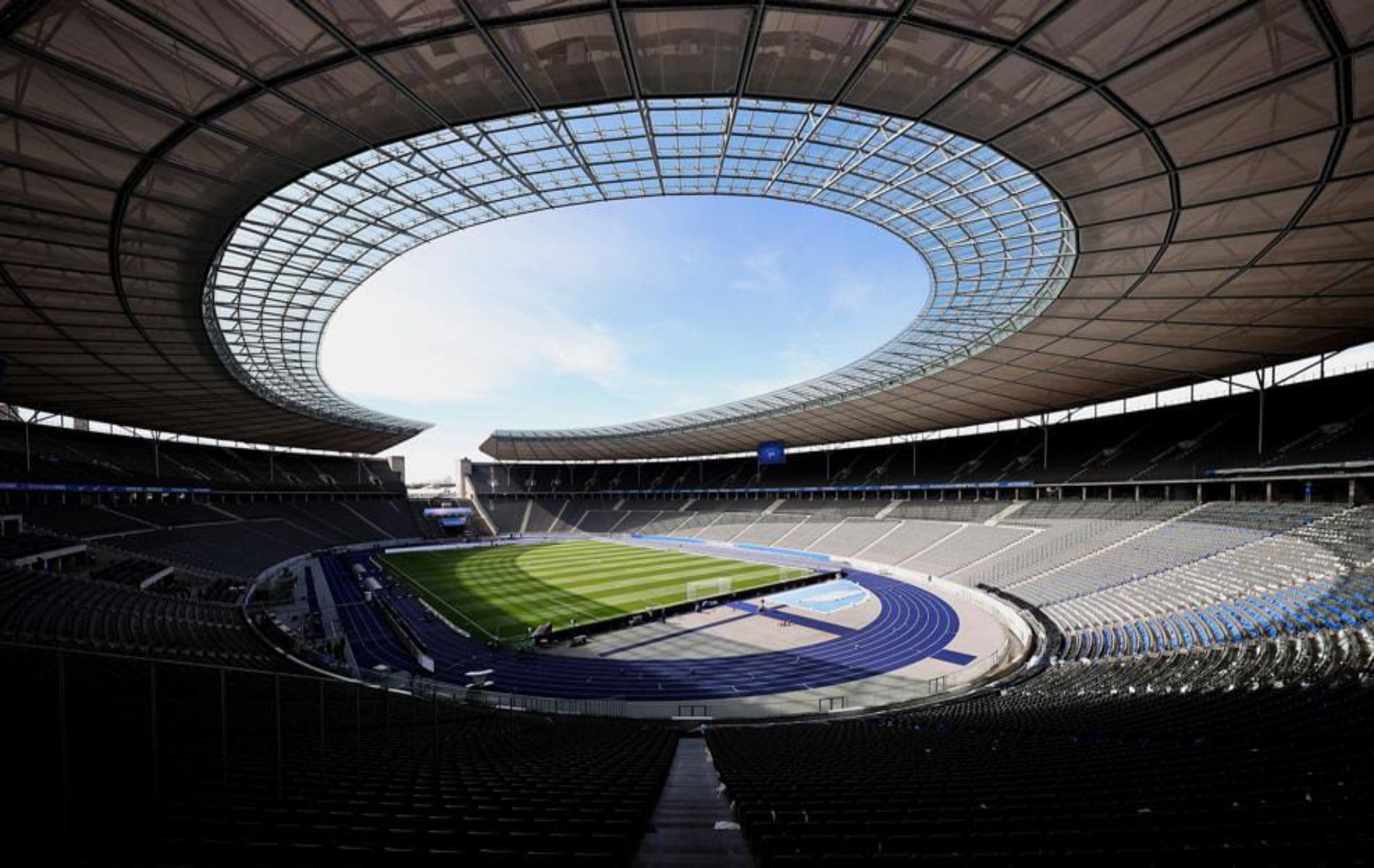 Olympiastadion Berlin menjadi salah satu venue  penyelenggara Euro 2024 di Jerman./Dok. UEFA
