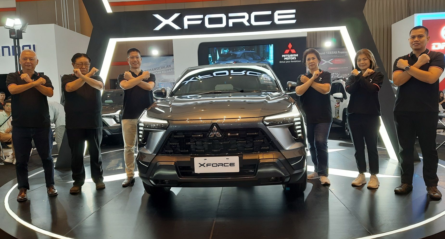 Mitsubishi XForce menjadi bintang di ajang GIIAS Bandung 2023 sekaligus hadir menegaskan kembali nuansa Life's Adventure.* /