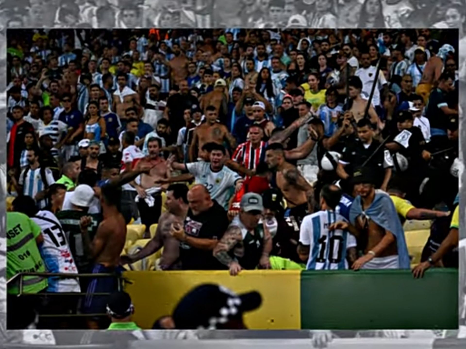 Momen Kerusuhan anatara suporter dilaga Argentina Vs Brazil