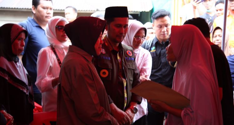 Mensos Tri Rismaharini tinjau banjir di Aceh Tenggara.