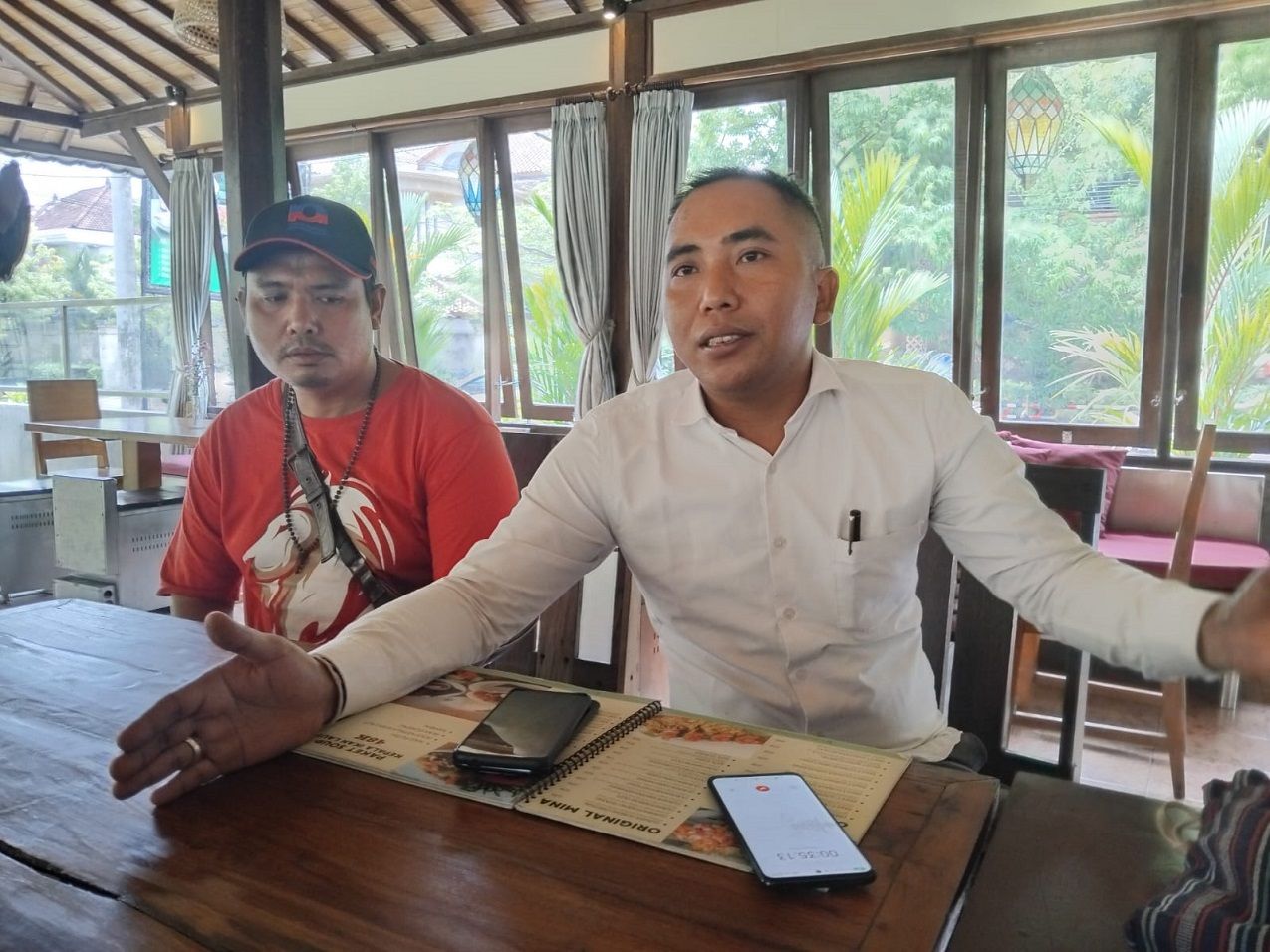 Tim dari Bidkum Polda Bali AKBP Imam Ismail usai sidang di PN Denpasar Senin 4 Desember 2023 menjelaskan soal gugatan tersangka terhadap Polda Bali.
