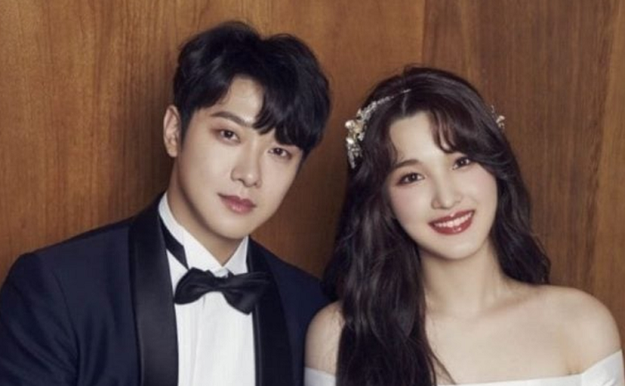 Choi Min Hwan FT Island dan Yulhee Laboum bercerai.