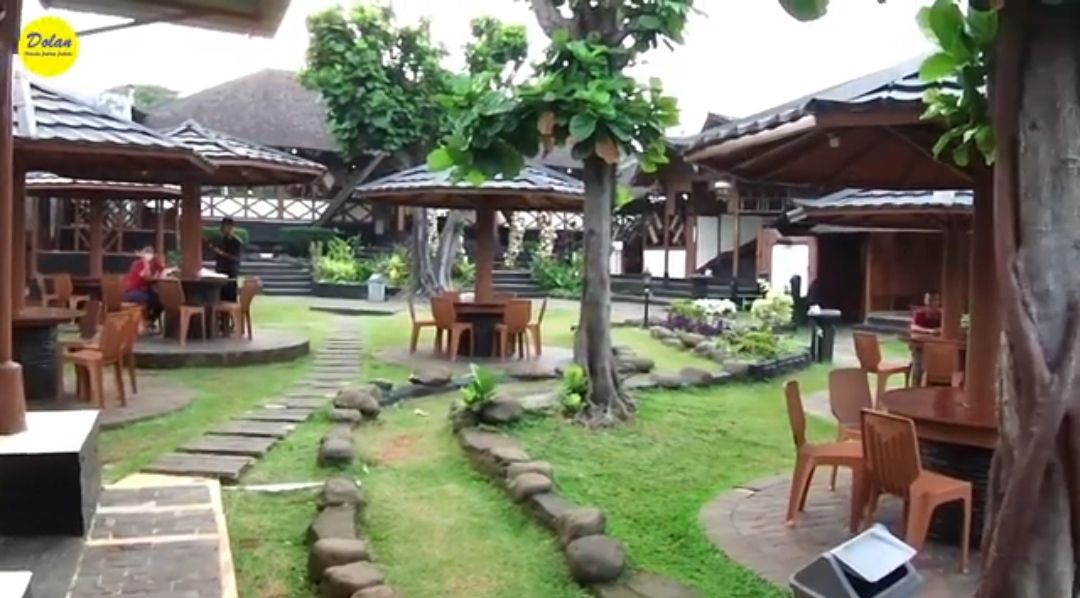 Rumah Makan Dapur Kwali, tempat kuliner wajib dikunjungi di Kota Tangerang Banten/tangkapan layar YouTube/channel Doyan Jalan Jalan 