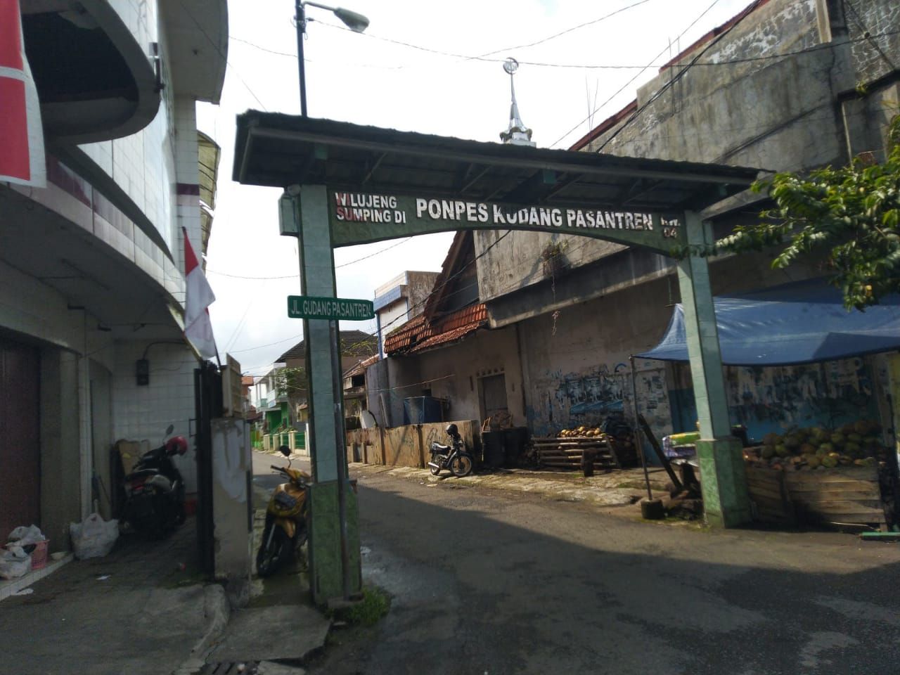 Jalan Gudang Pasantren di Kelurahan Panglayungan Kecamatan Cipedes Kota Tasikmlaya.*/Kabar Priangan/Istimewa