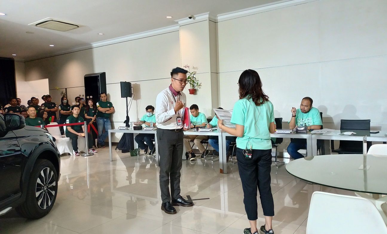 Honda 3S and CCO Contest Wilayah Jawa Barat dan Banten digelar HBC untuk meningkatkan kualitas pelayanan terhadap konsumen.*/  
