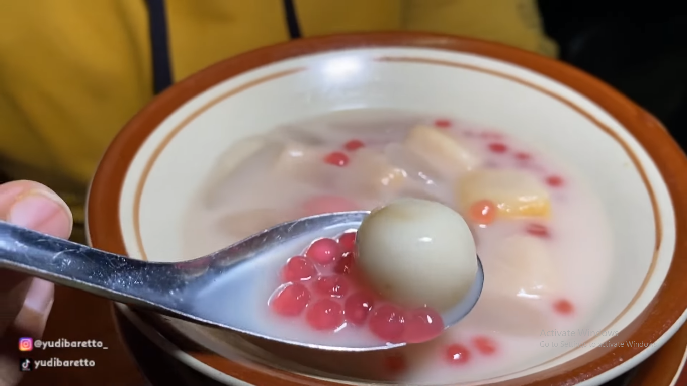 Sakoteng Ronde Cihideung di Tasikmalaya, kuliner legendaris bisa menghangatkan badan