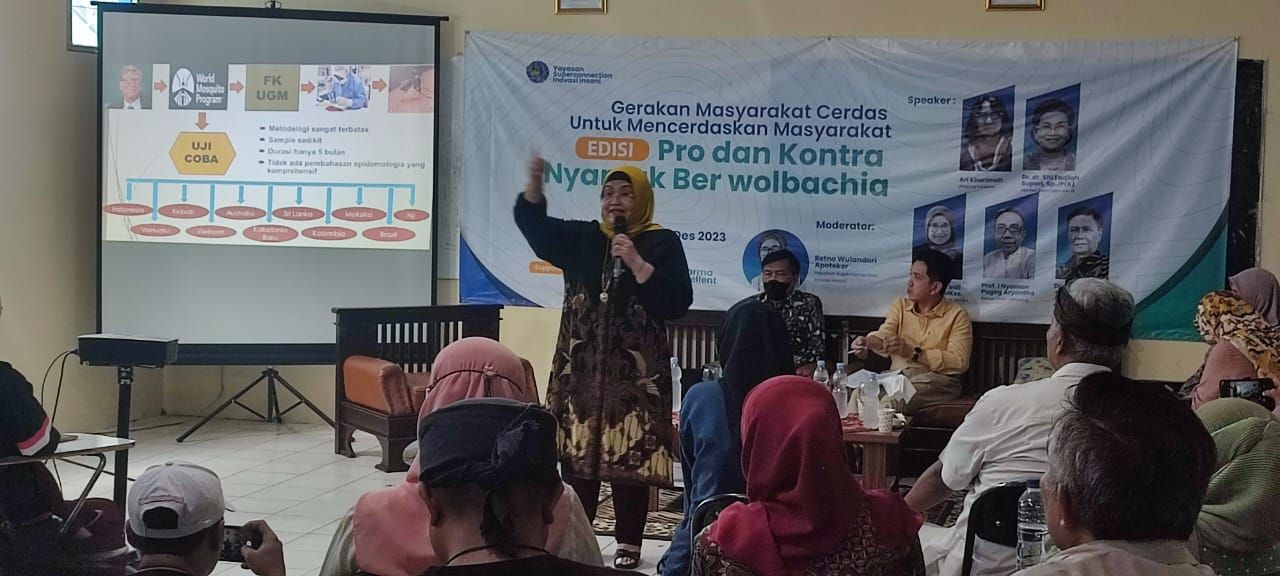 Diskusi Membasmi Hoaks dalam Nyamuk Wolbhacia Dengan Ilmu yang diselenggarakan Yayasan Superconnection Inovasi Insani di SMK Nasional, Kota Bandung.