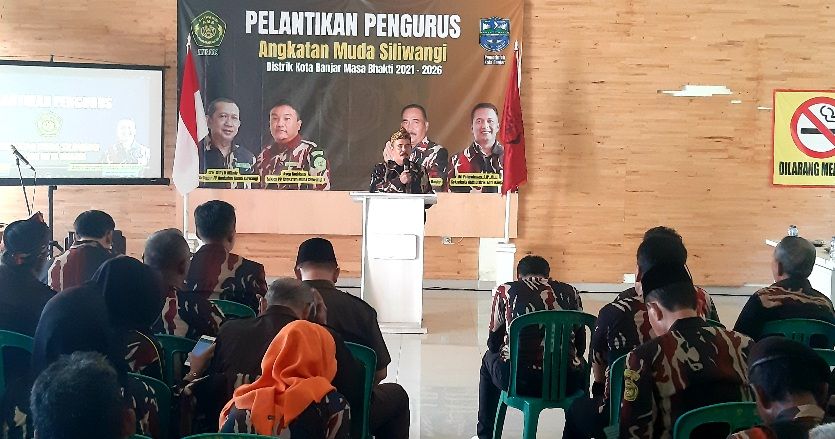 Sambutan pertama Ketua AMS Kota Banjar, Kusnadi usai dilantik di aura Disporapar Banjar,Senin (11/12/2023).
