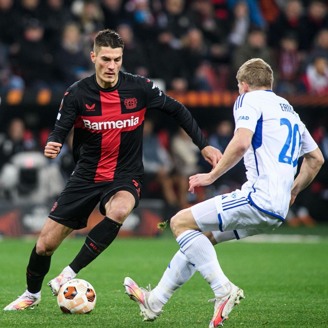 Bayer Leverkusen menunjukkan dominasinya di fase grup Liga Europa dengan meraih kemenangan meyakinkan 5-1 melawan Molde.