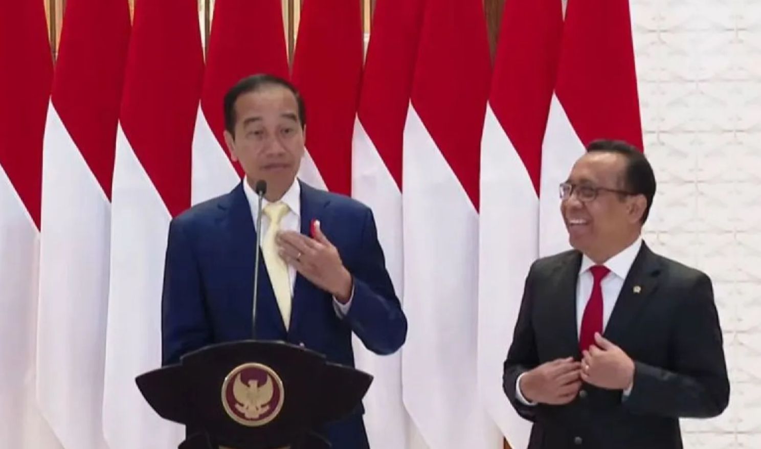 Misteri Dasi Kuning Presiden Jokowi dan Kisah Unik di Balik Pilihan Fashion saat Kunjungan ke Jepang