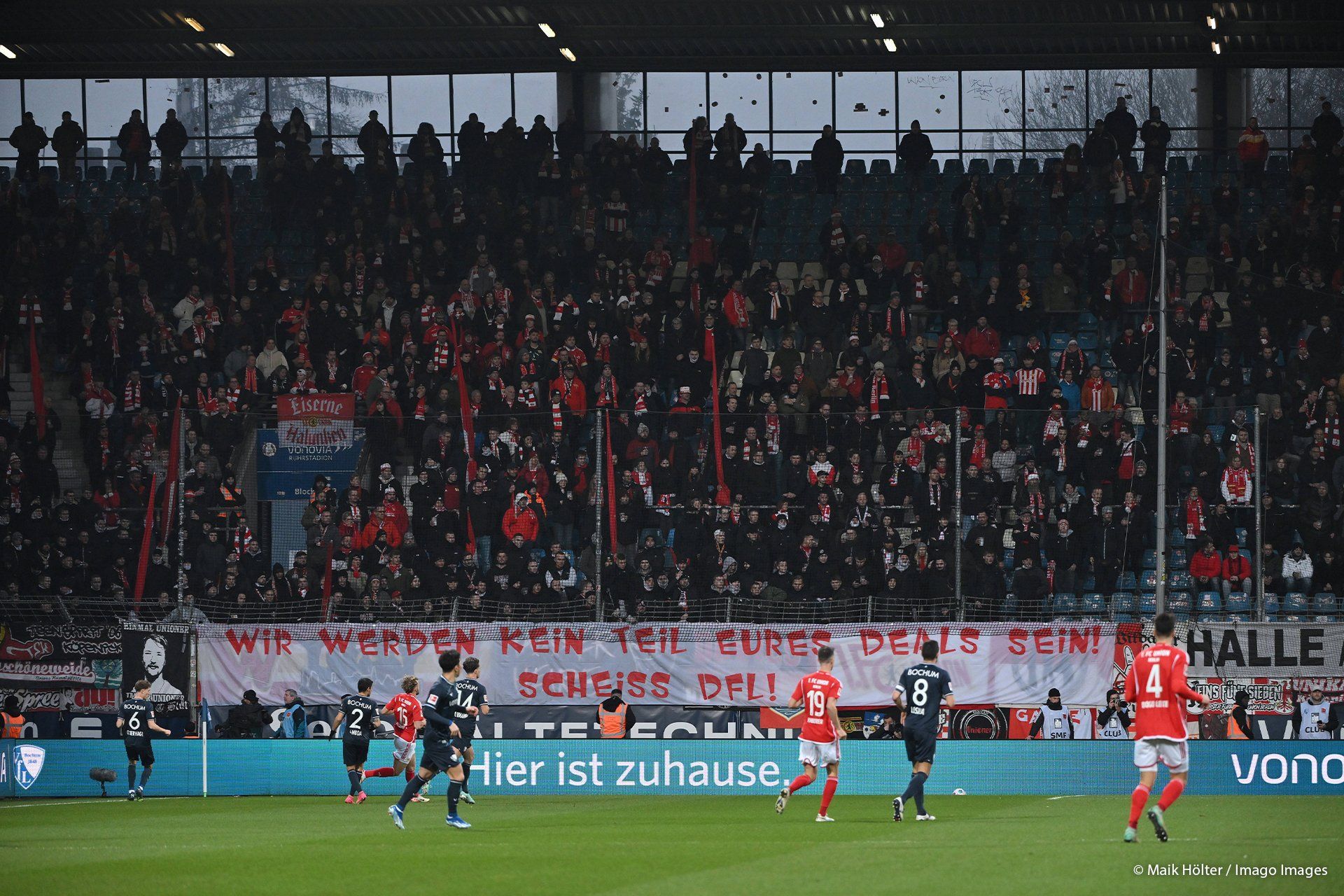 Protes yg dilayangkan para ultras di laga-laga Bundesliga & 2.Bundesliga