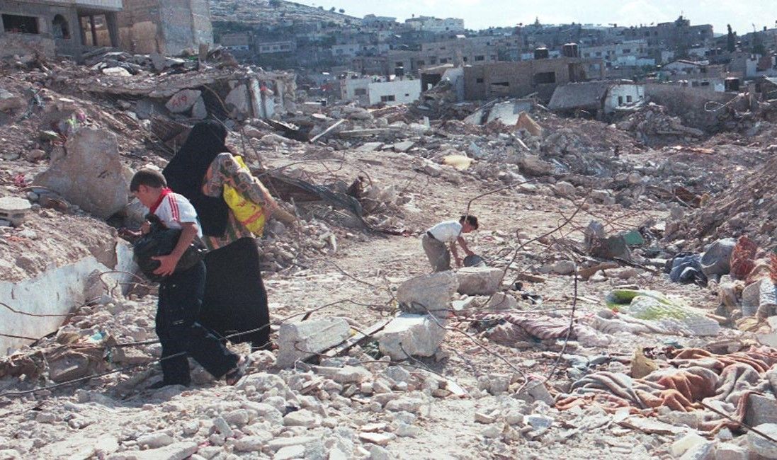 Pemukiman warga Gaza yang luluh lantak akibat serangan biadab dari kaum bebal Penjajah Israel