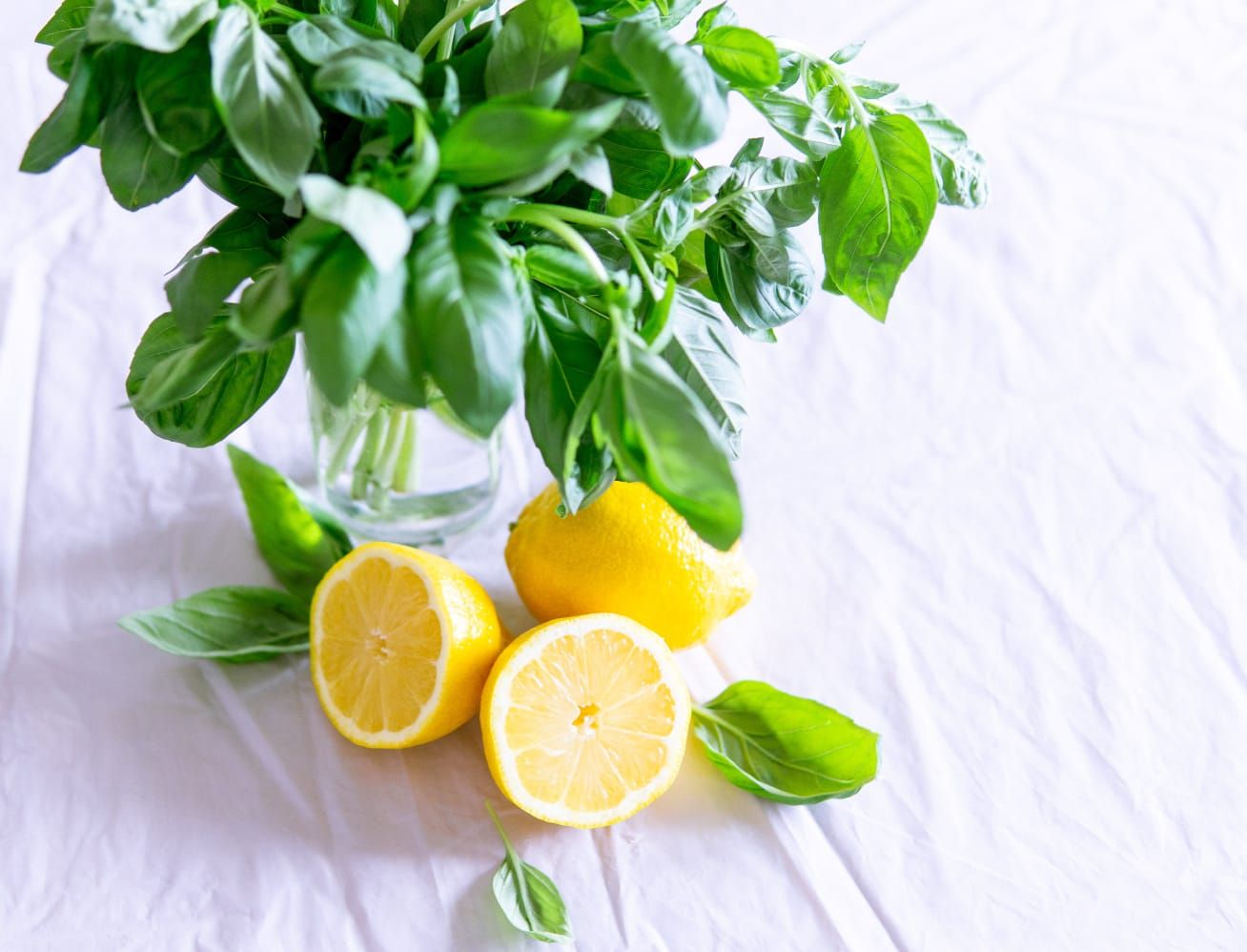 Manfaat lemon untuk menjaga berat badan tetap teratur/