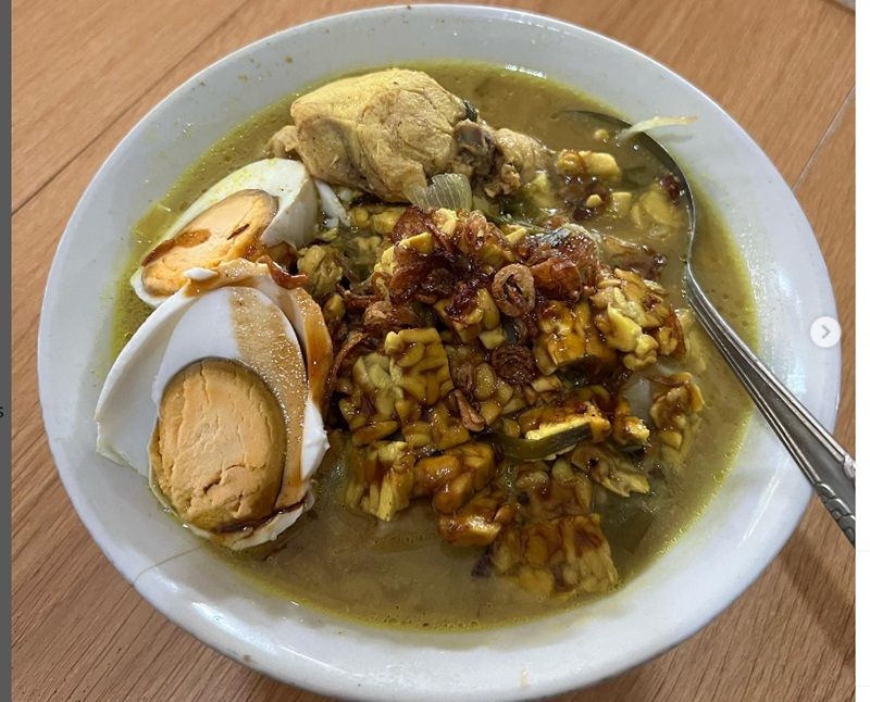 Menu sarapan di Malang: Orem-Orem Arema