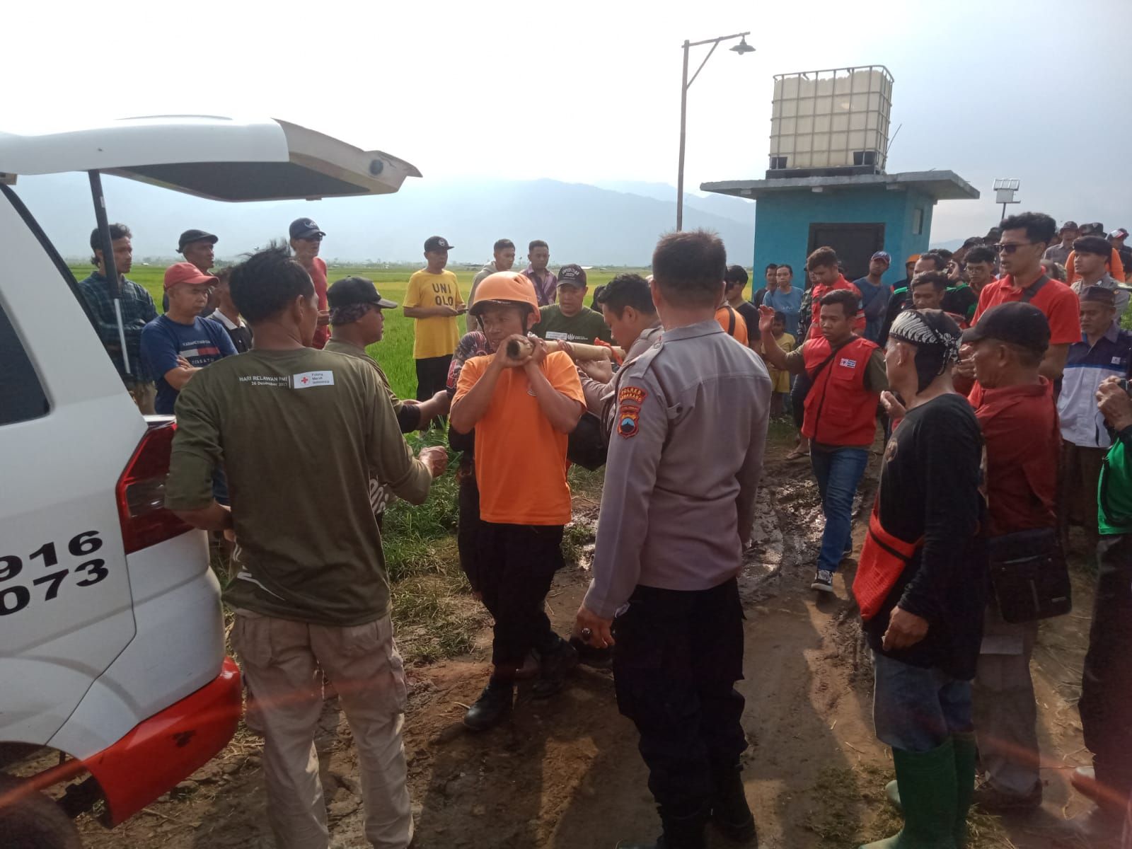 Tim Gabungan berhasil menemukan korban hanyut saat mancing di Sungai Kedung Ringis Tuntang, diketahui warga Salatiga