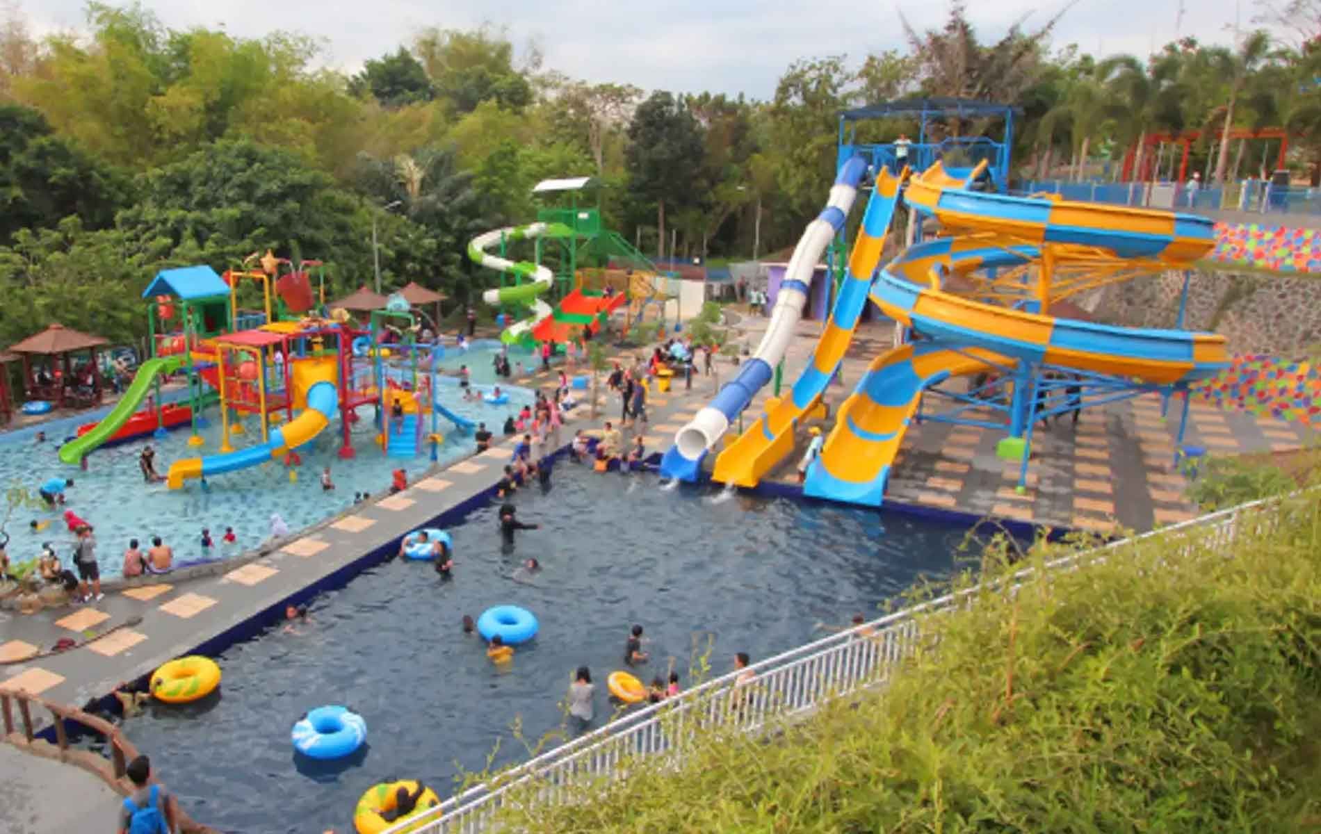 Sindu Kusuma Edupark Waterpark di Jogja
