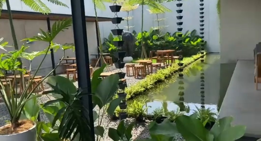 Orbit Brasserie, resto dan cafe cozy di Pondok Aren Bintaro Tangerang Selatan Banten/tangkapan layar YouTube/Dzain Family