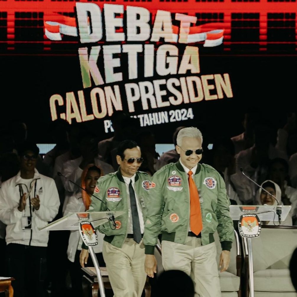 Ganjar Pranowo dan Mahfud MD pada debat ketiga di Istora Senayan, Jakarta. (Foto: Instagram.com/ @ganjar_pranowo)