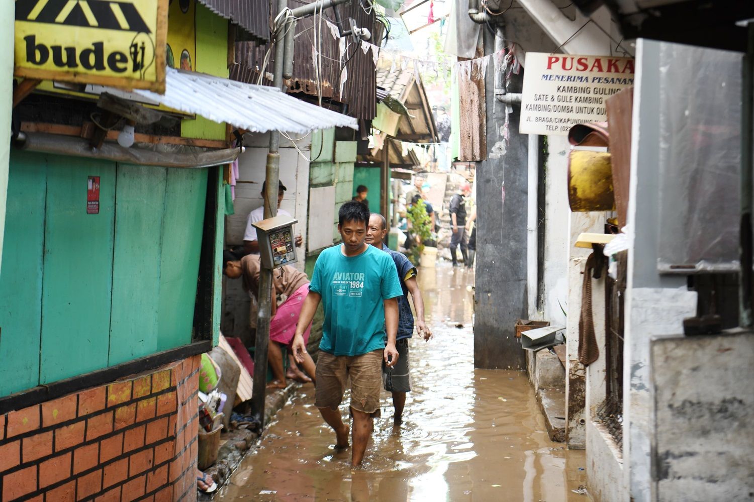 Derita Jadi Warga Bandung Hari Ini: Banjir Saat Musim Hujan, Krisis Air ...